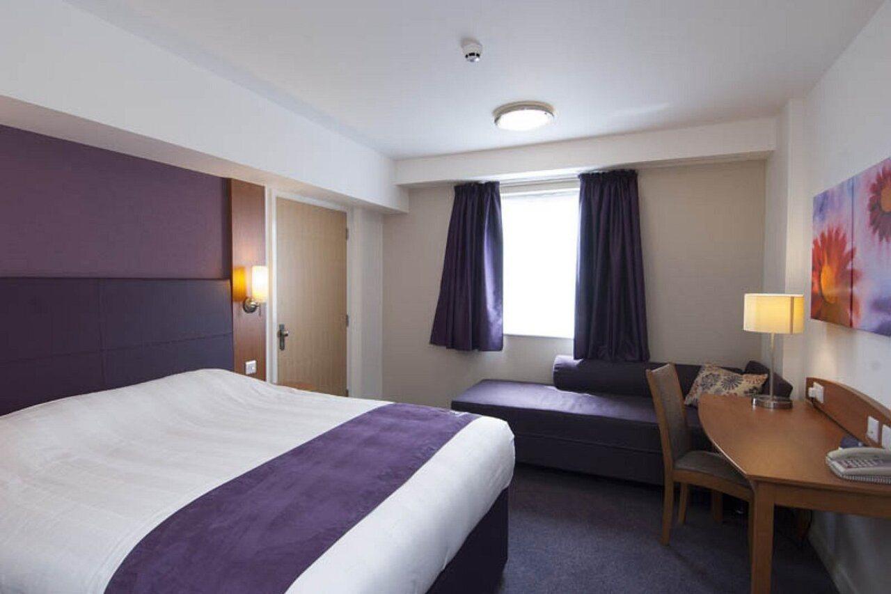 Premier Inn Braintree - A120 Ngoại thất bức ảnh