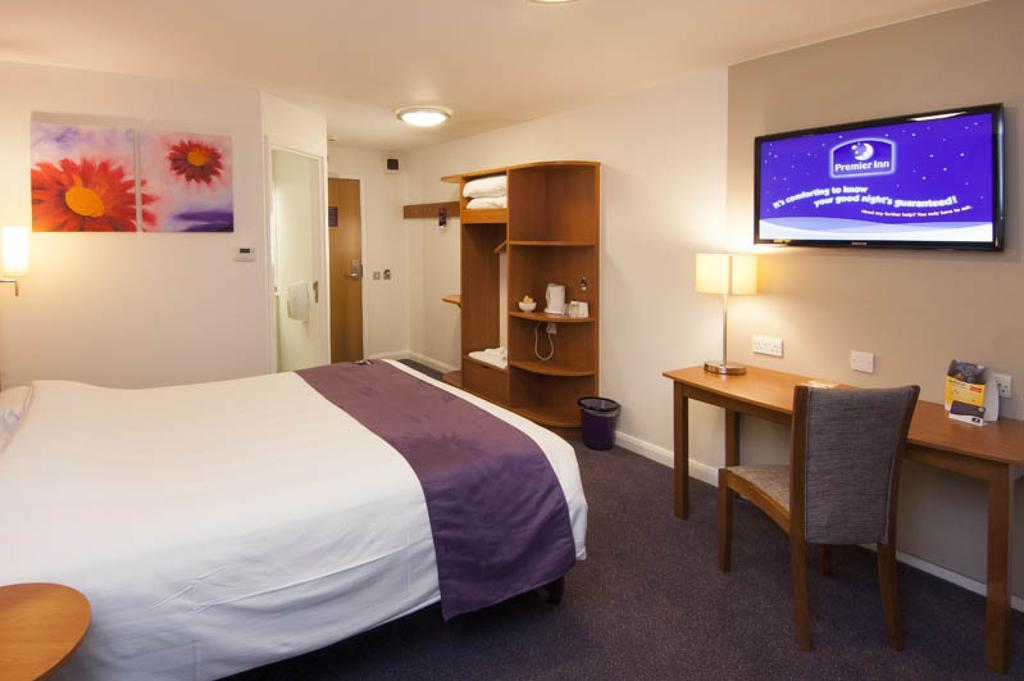 Premier Inn Braintree - A120 Ngoại thất bức ảnh